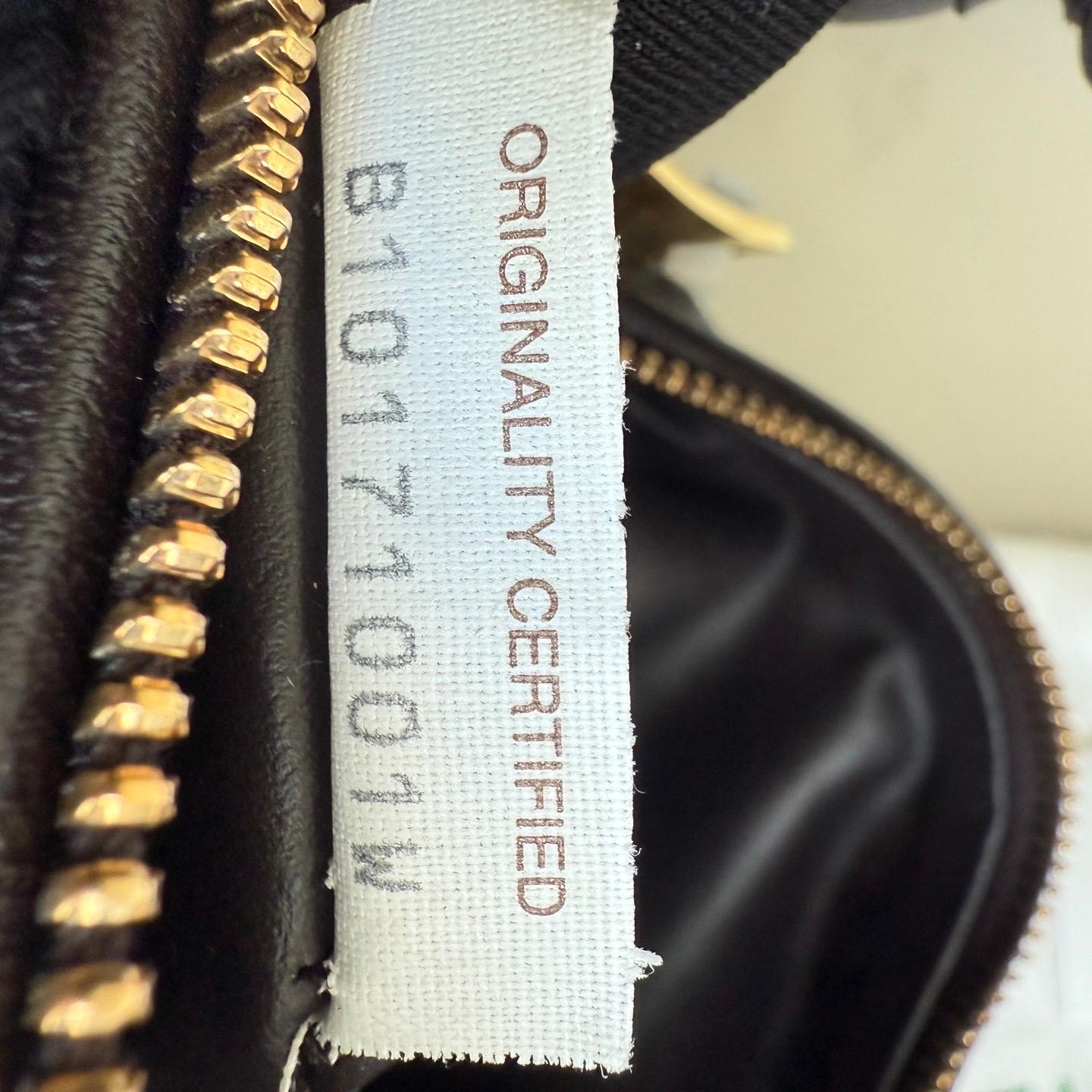 Bottega Veneta Jodie Mini Fondant in pelle di agnello marrone cioccolato scuro B. A. B. in vendita 14