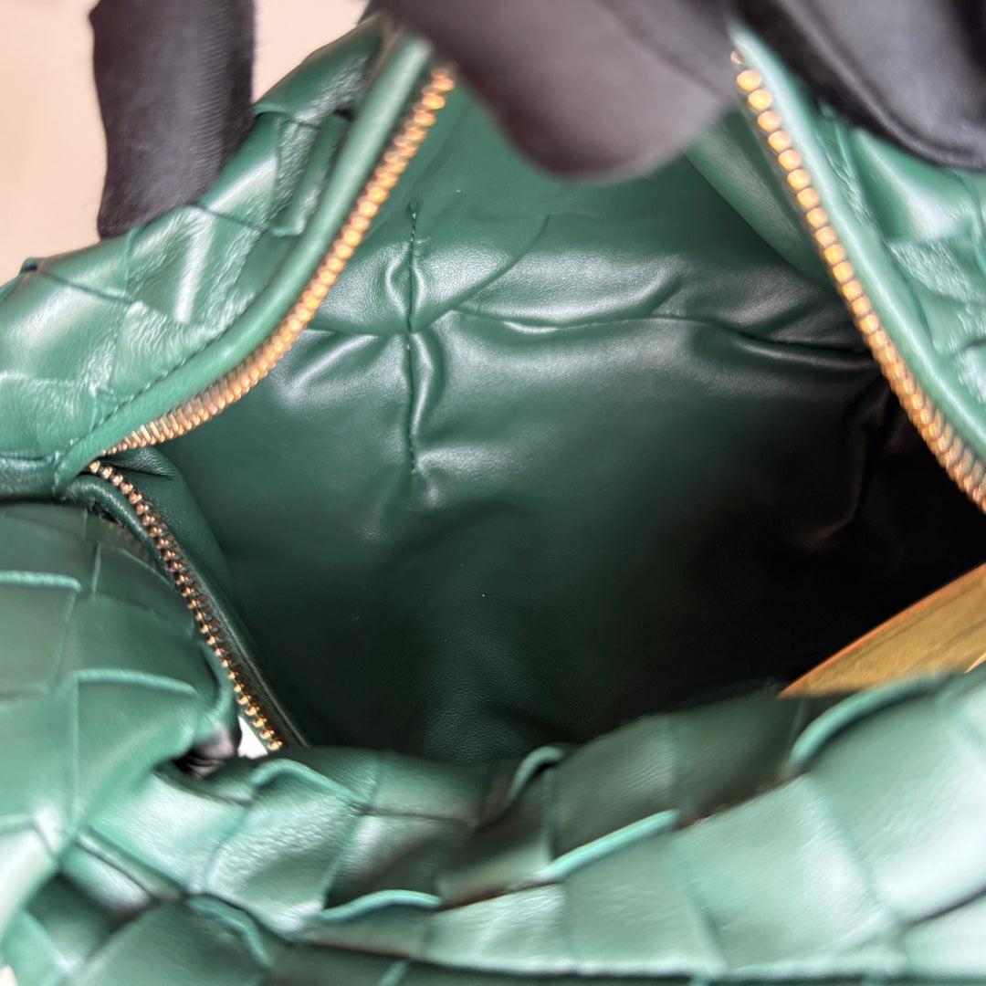Bottega Veneta Jodie Mini Forest Green Lambskin Leather Clutch Bag Never Worn 12