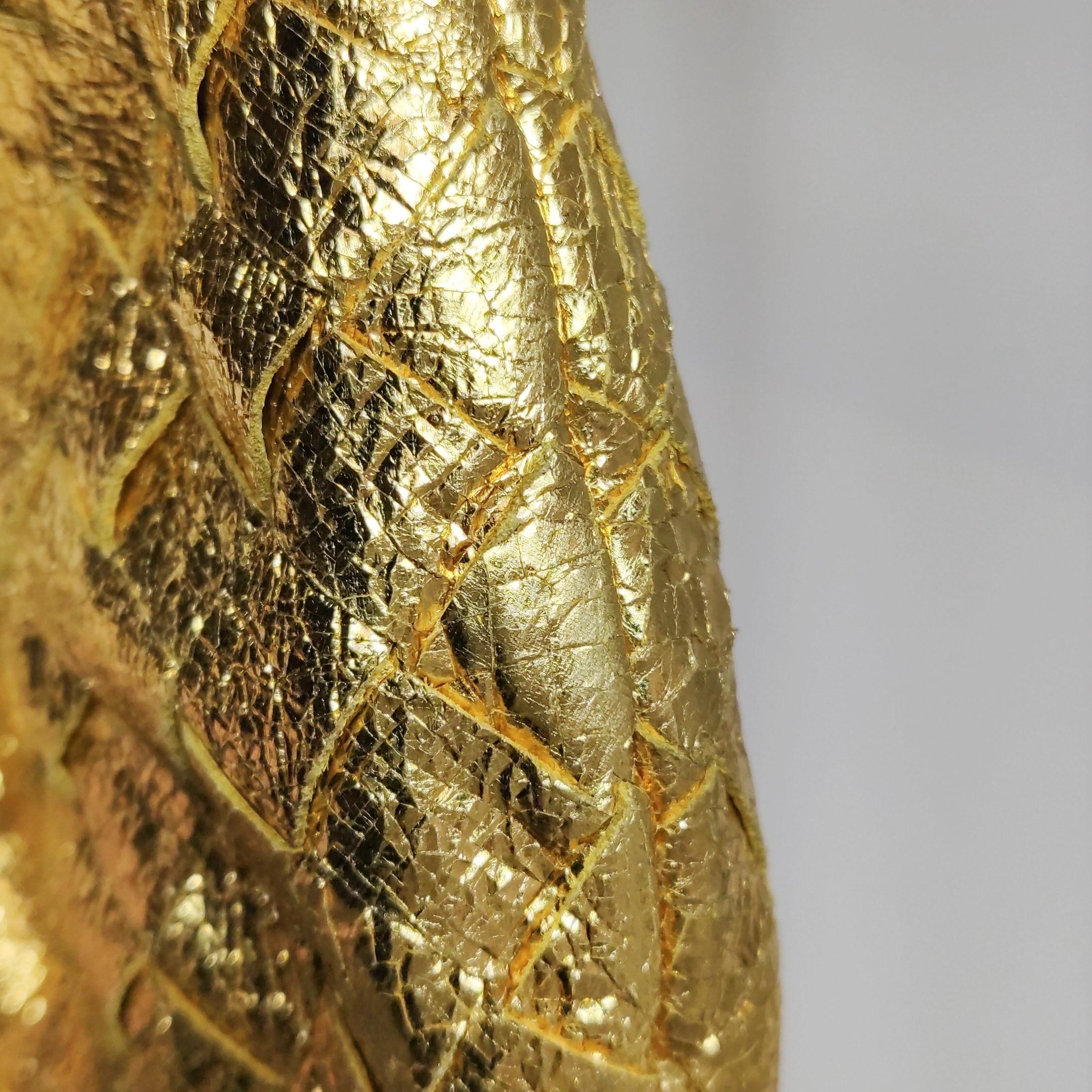 Bottega Veneta Jodie Mini en cuir doré rare en vente 5