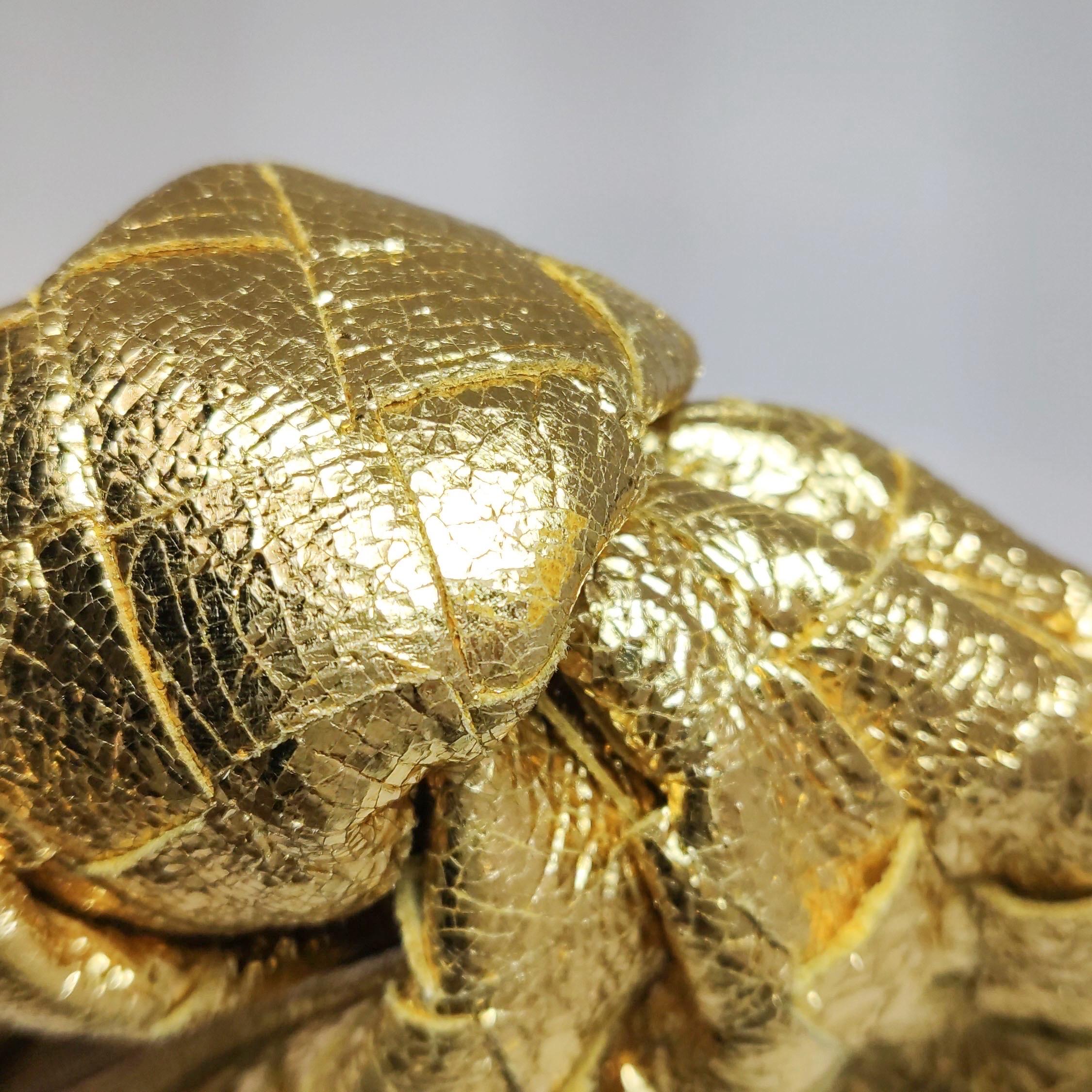 Bottega Veneta Jodie Mini en cuir doré rare en vente 6