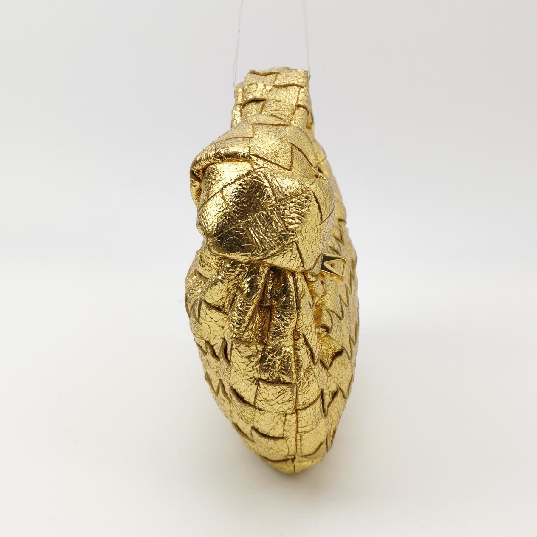 Bottega Veneta Jodie Mini en cuir doré rare Excellent état - En vente à AUBERVILLIERS, FR