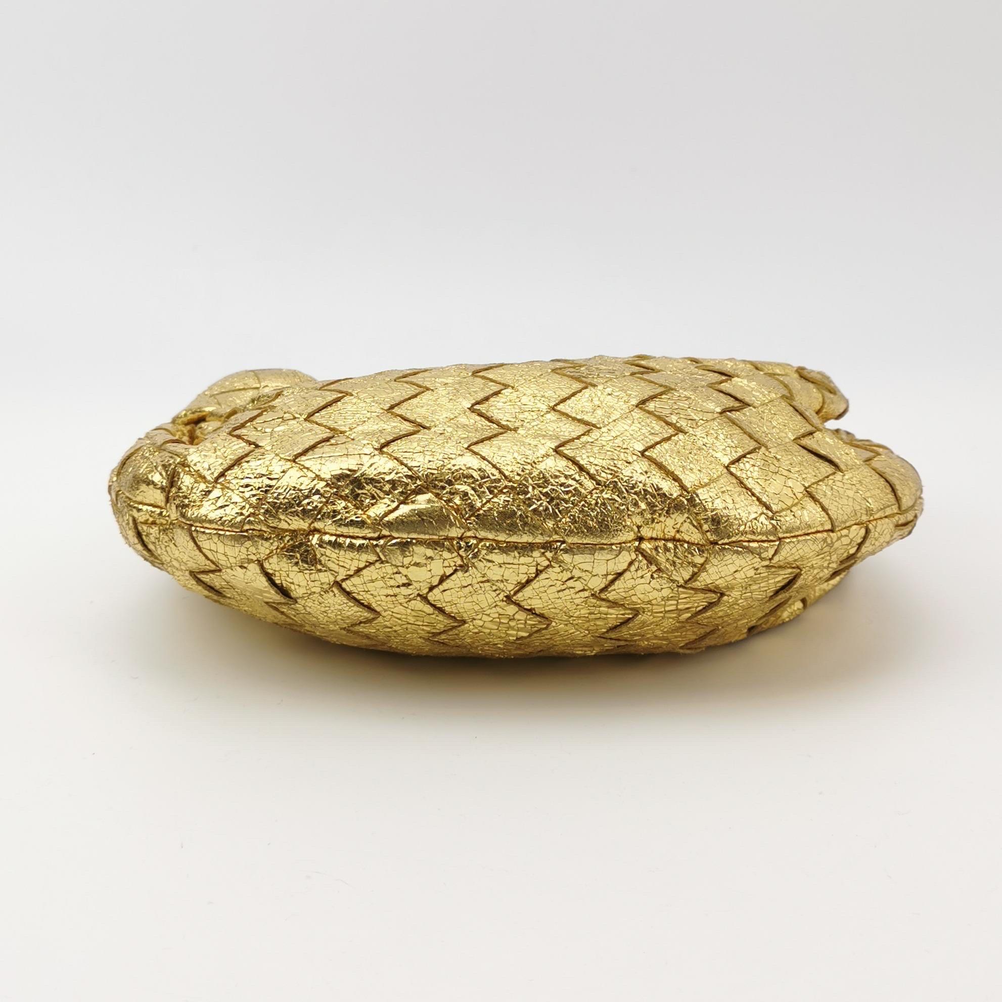 Bottega Veneta Jodie Mini en cuir doré rare Pour femmes en vente