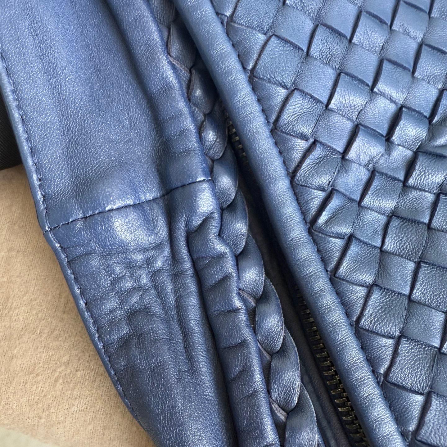Bottega Veneta Jodie Mini Oats Beige Lambskin Leather Clutch Bag with Chain 9