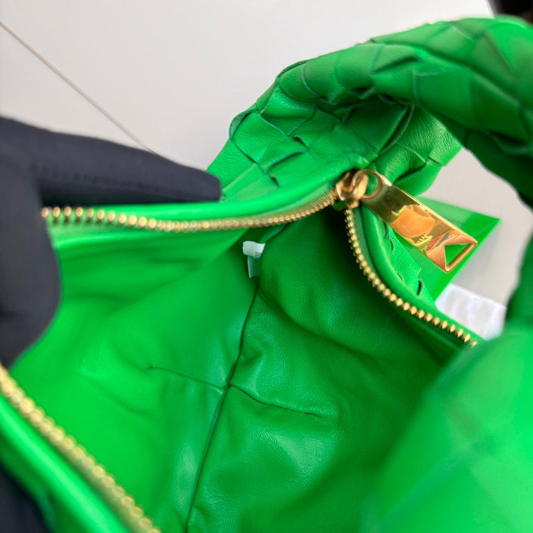 Bottega Veneta Jodie Mini Parakeet Green Lambskin Leather Clutch Bag Never Worn 8