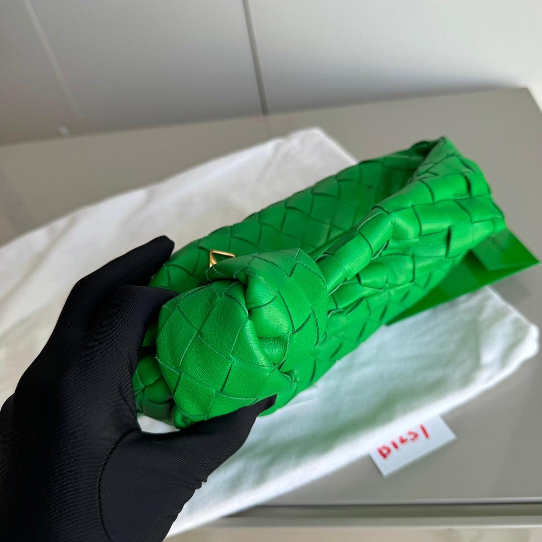 Bottega Veneta Jodie Mini Parakeet Green Lambskin Leather Clutch Bag Never Worn 5