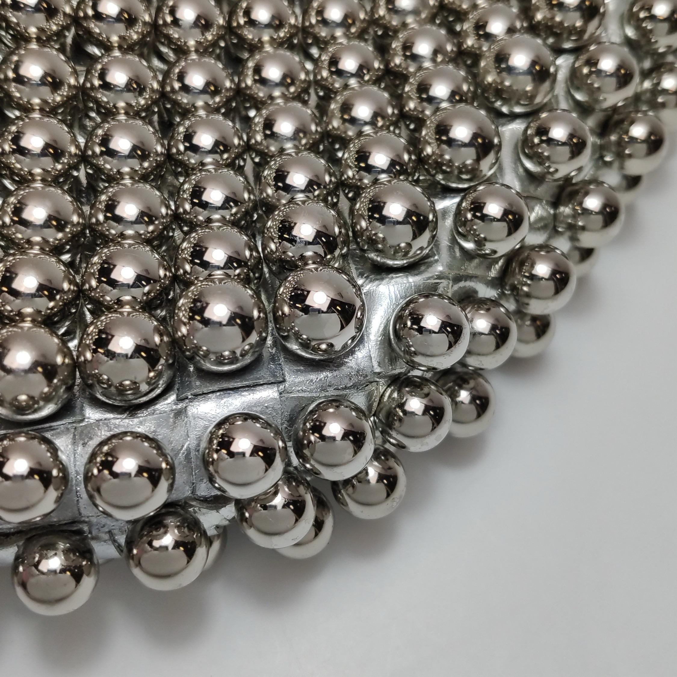 Bottega Veneta JodI Mini Argento Pelle Metallizzata Borchie Rare in vendita 9