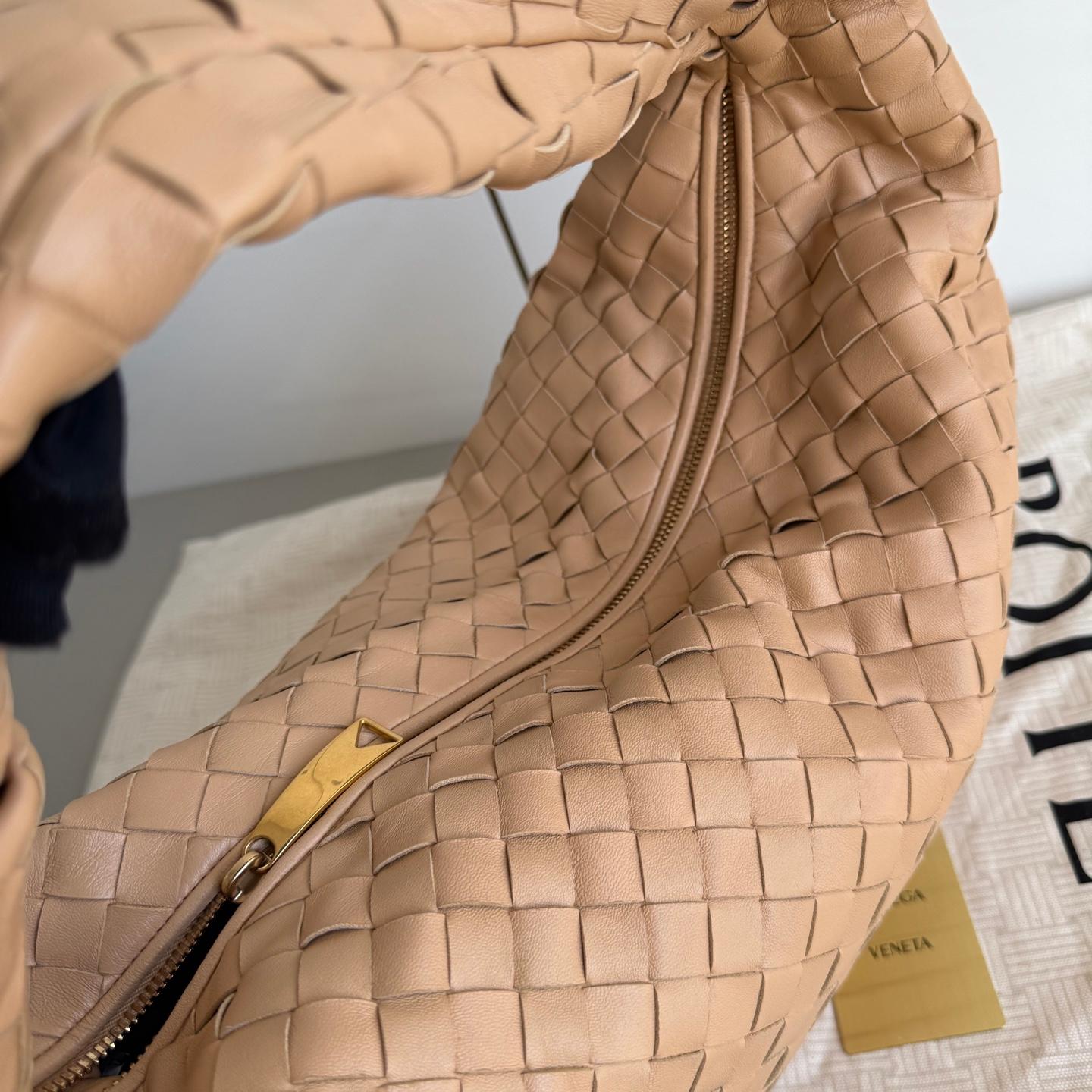 Bottega Veneta Jodie Small Lambskin Leather Beige Oats 36cm 8