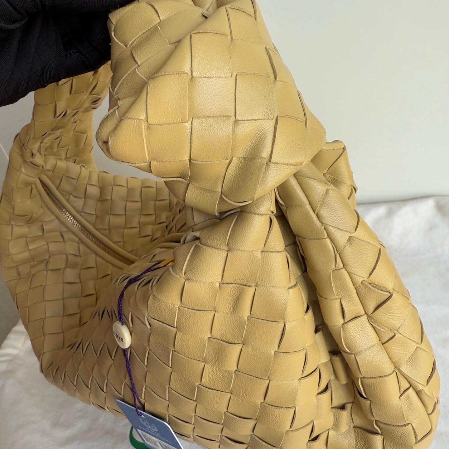 Bottega Veneta Jodie Small Lambskin Leather Tapioca Soft Yellow 36cm For Sale 7