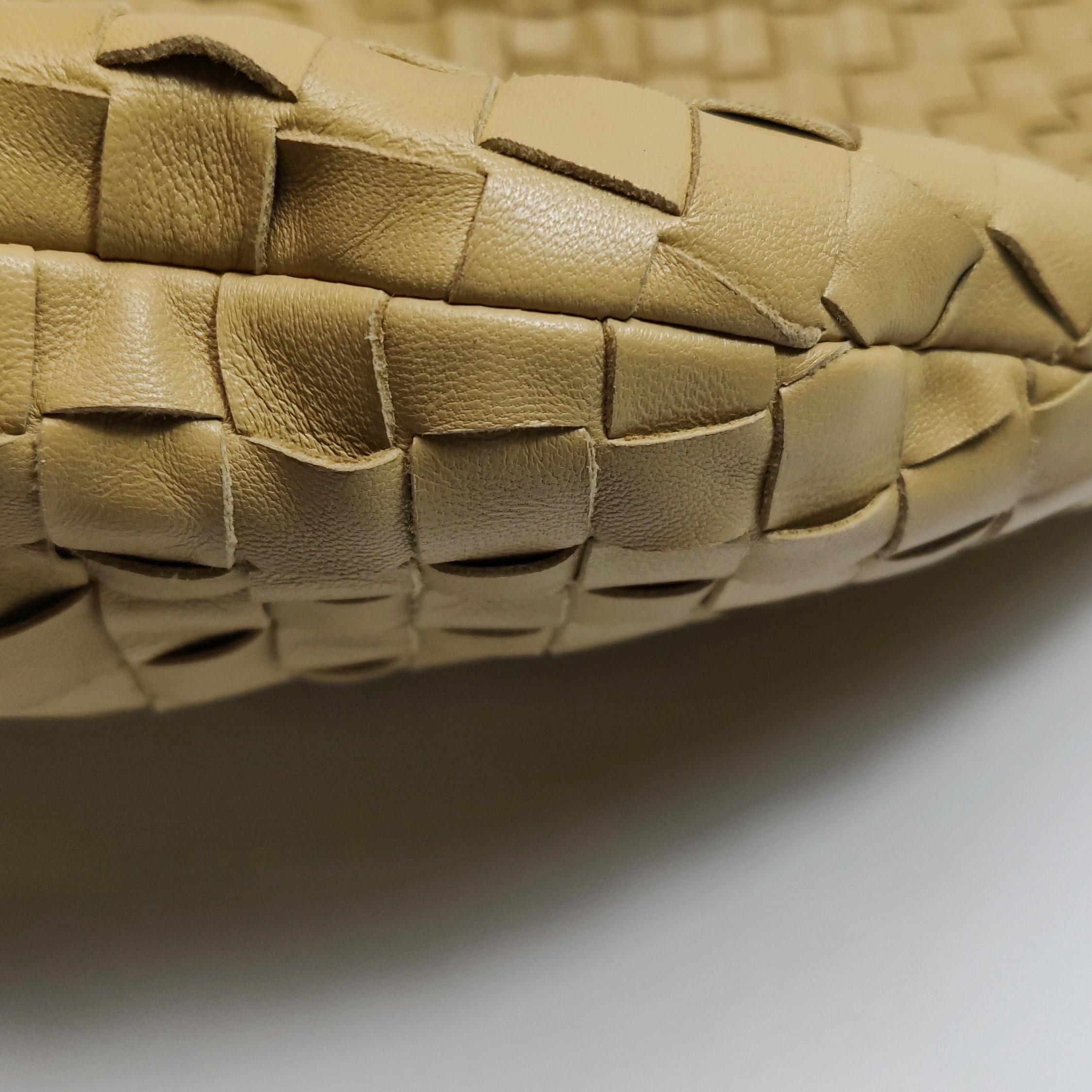 Bottega Veneta Jodie Small Lambskin Leather Tapioca Soft Yellow 36cm For Sale 9