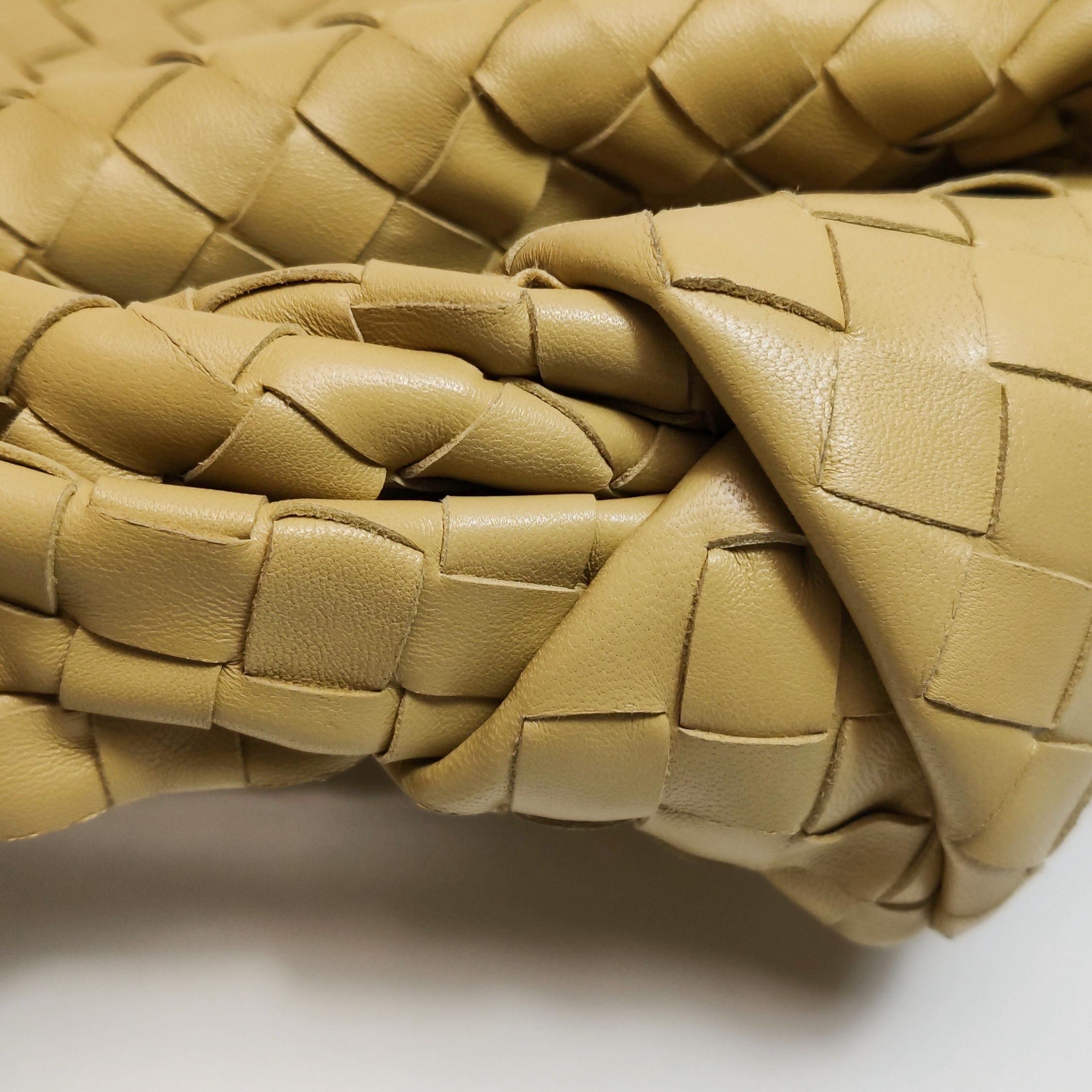 Bottega Veneta Jodie Small Lambskin Leather Tapioca Soft Yellow 36cm For Sale 11