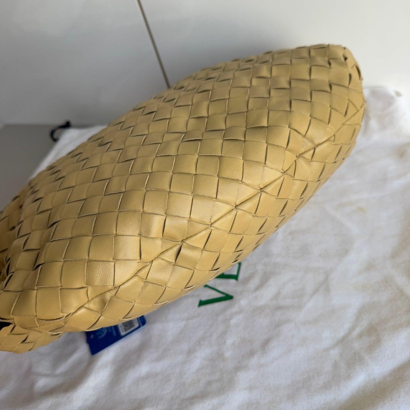 Bottega Veneta Jodie Small Lambskin Leather Tapioca Soft Yellow 36cm For Sale 1
