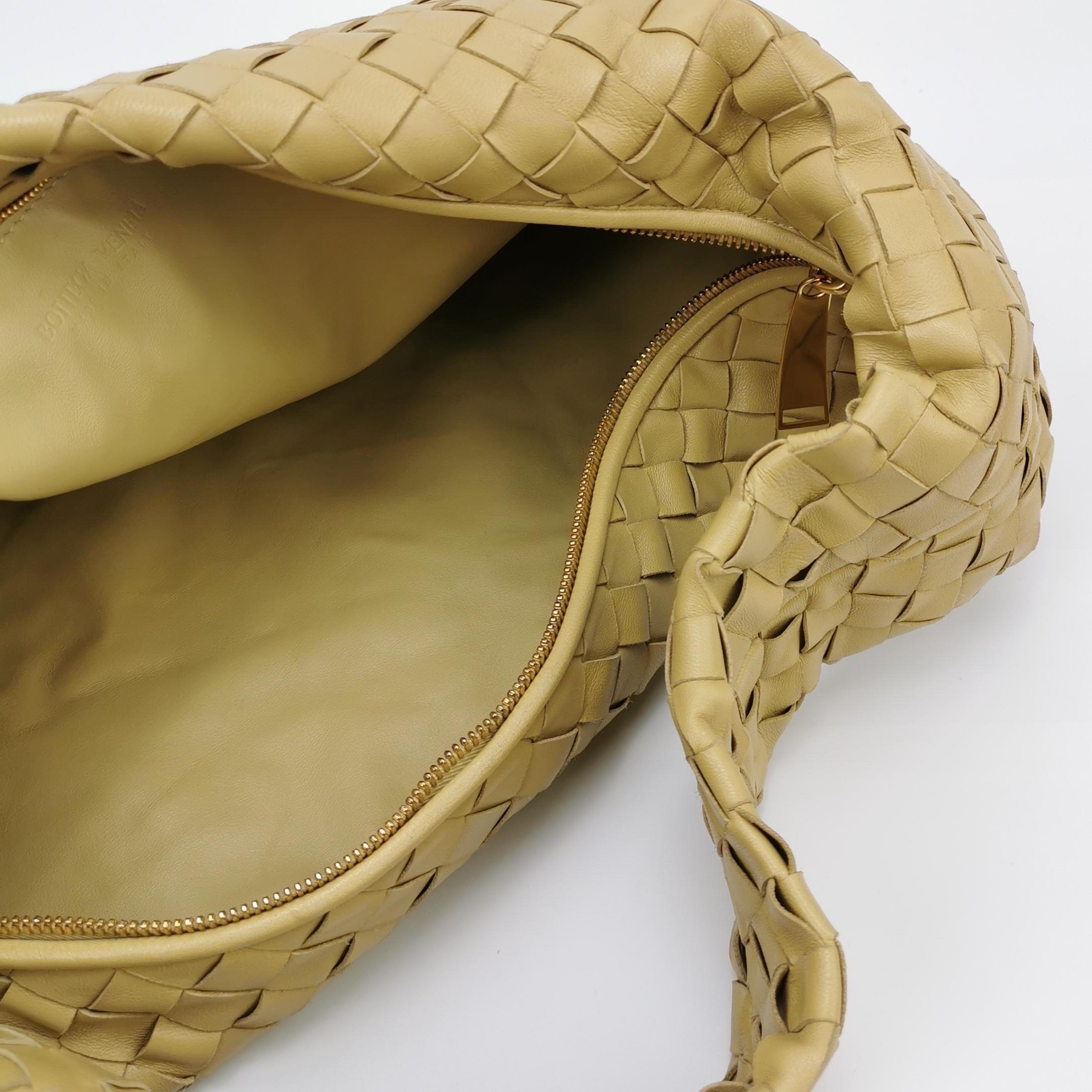 Bottega Veneta Jodie Small Lambskin Leather Tapioca Soft Yellow 36cm For Sale 3