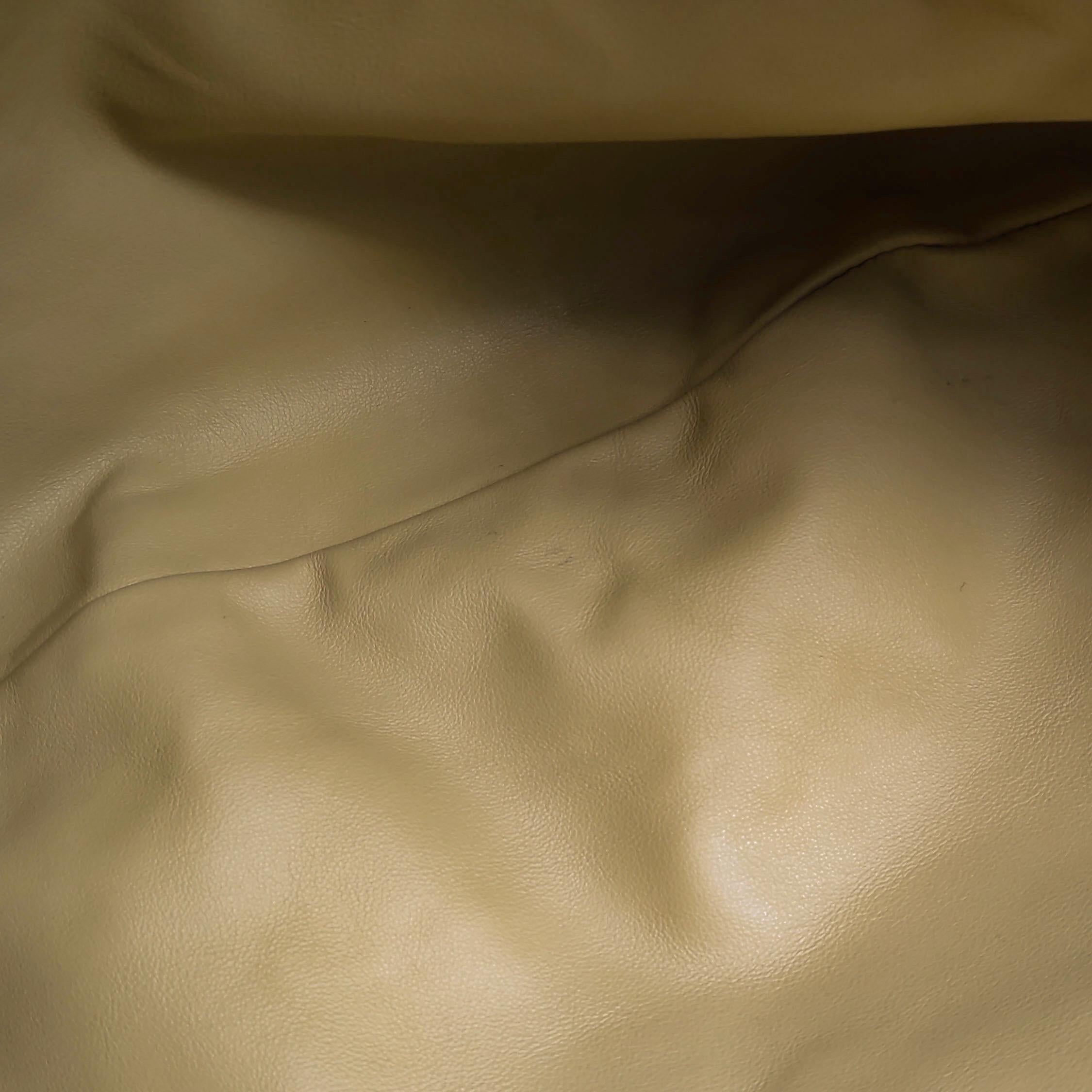Bottega Veneta Jodie Small Lambskin Leather Tapioca Soft Yellow 36cm For Sale 4