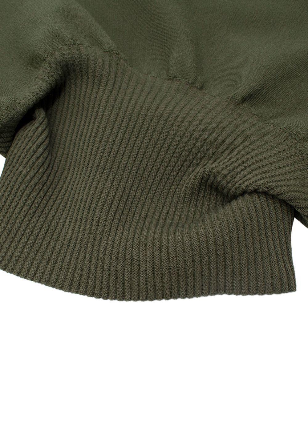 Women's Bottega Veneta Khaki Stretch-Knit Batwing Sweater - US 4 For Sale
