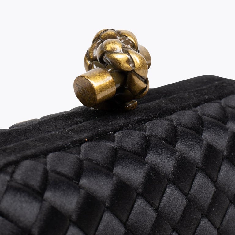 Bottega Veneta Knot Pleated Leather Clutch Bag Bone-M Brass