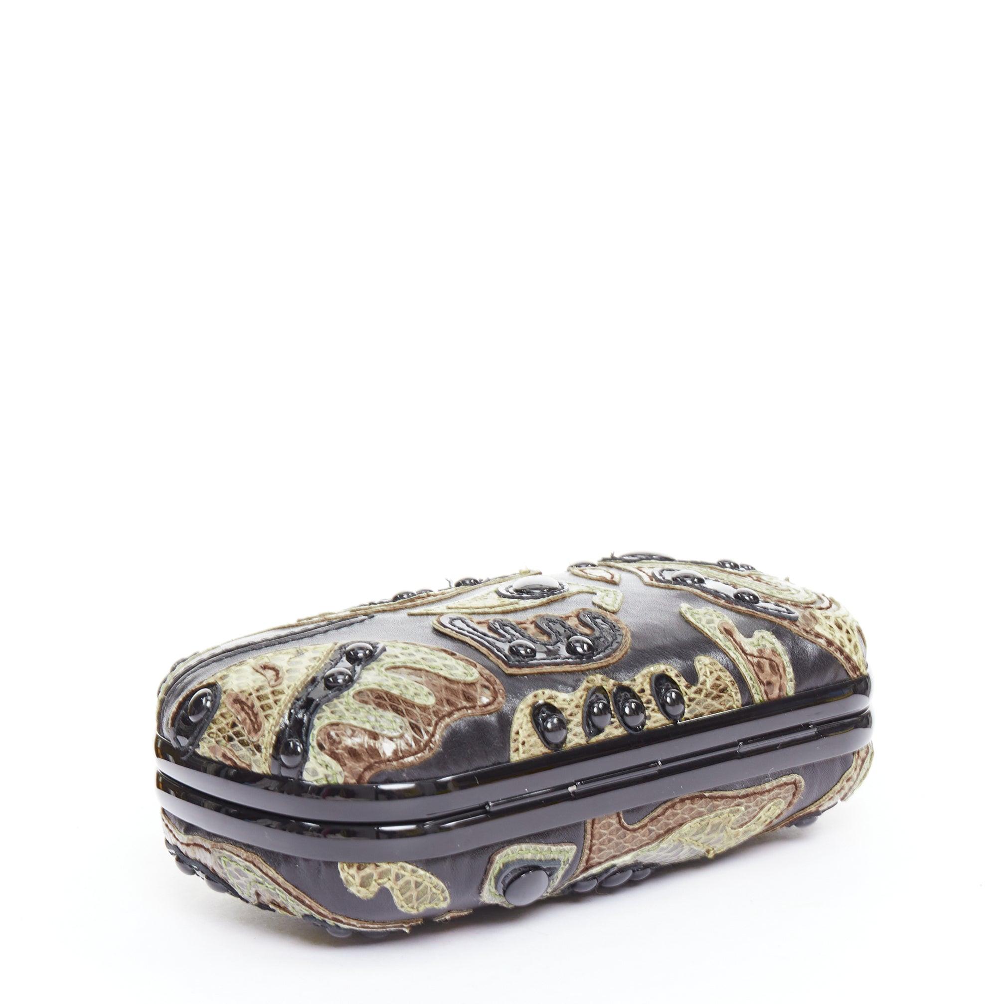 BOTTEGA VENETA Knot Limited Edition scaled leather applique bead box clutch For Sale 1