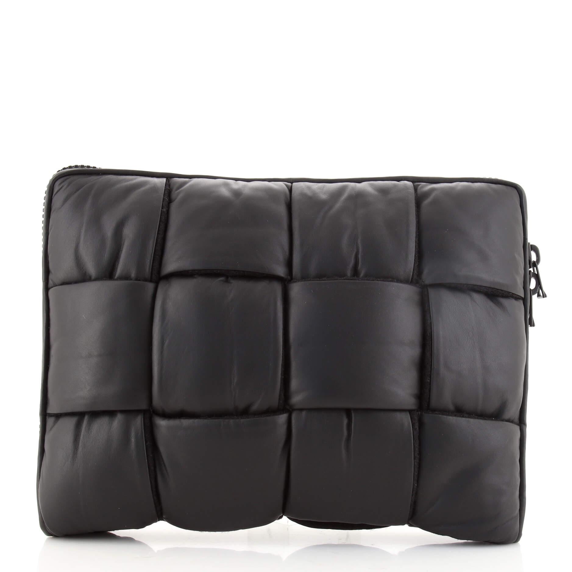 Women's or Men's Bottega Veneta Laptop Pouch Padded Maxi Intrecciato Leather