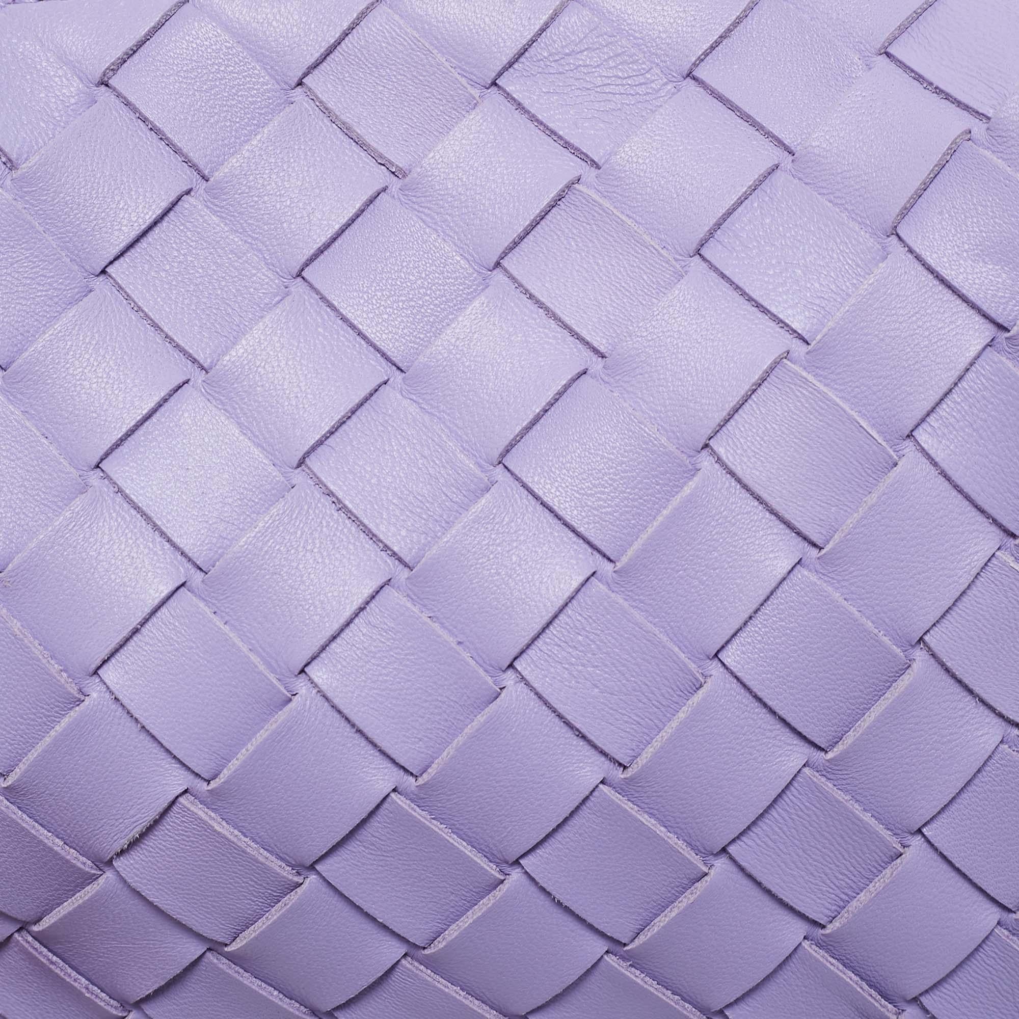 Women's Bottega Veneta Lavander Intrecciato Leather Mini Loop Camera Crossbody Bag For Sale