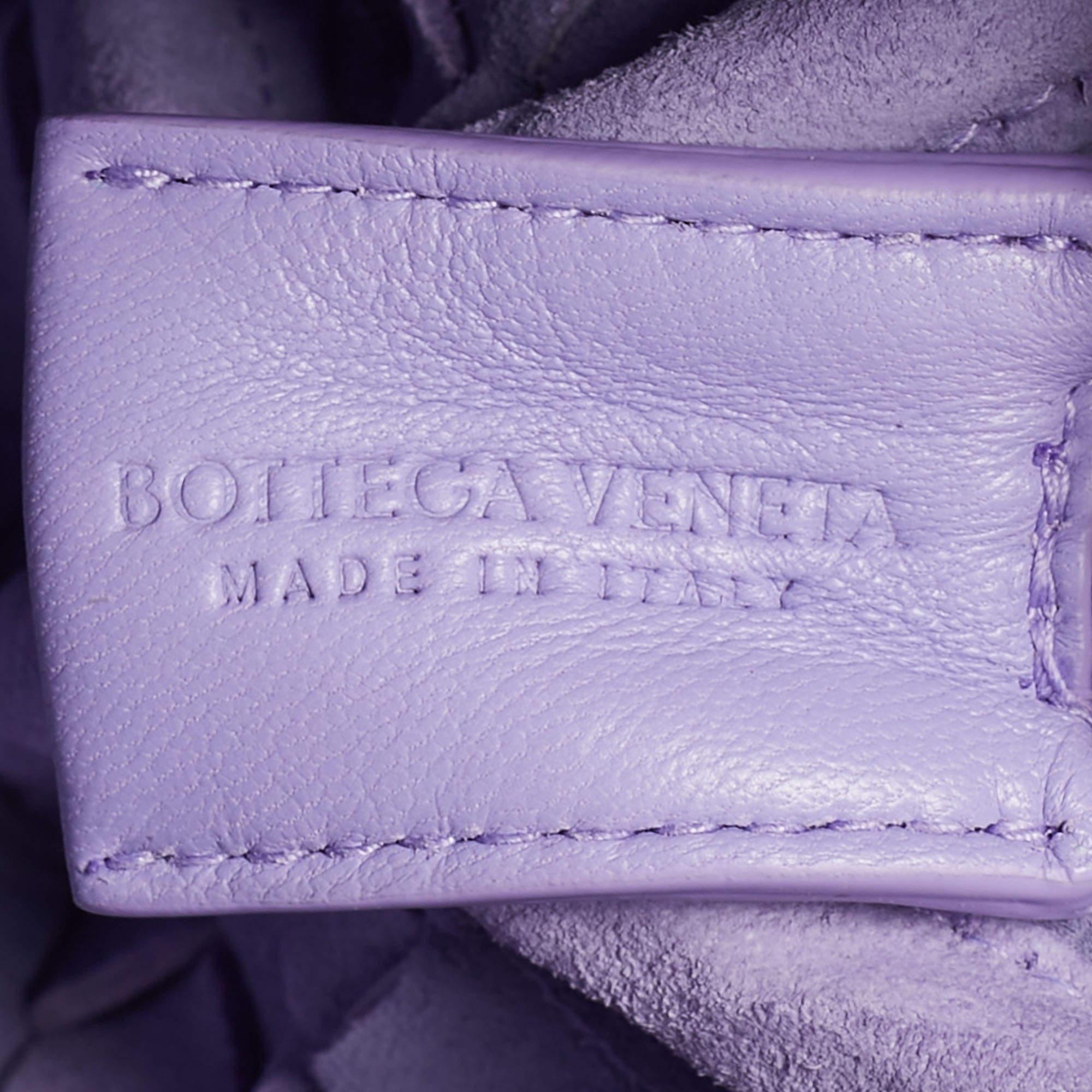 Bottega Veneta Lavander Intrecciato Leather Mini Loop Camera Crossbody Bag For Sale 3