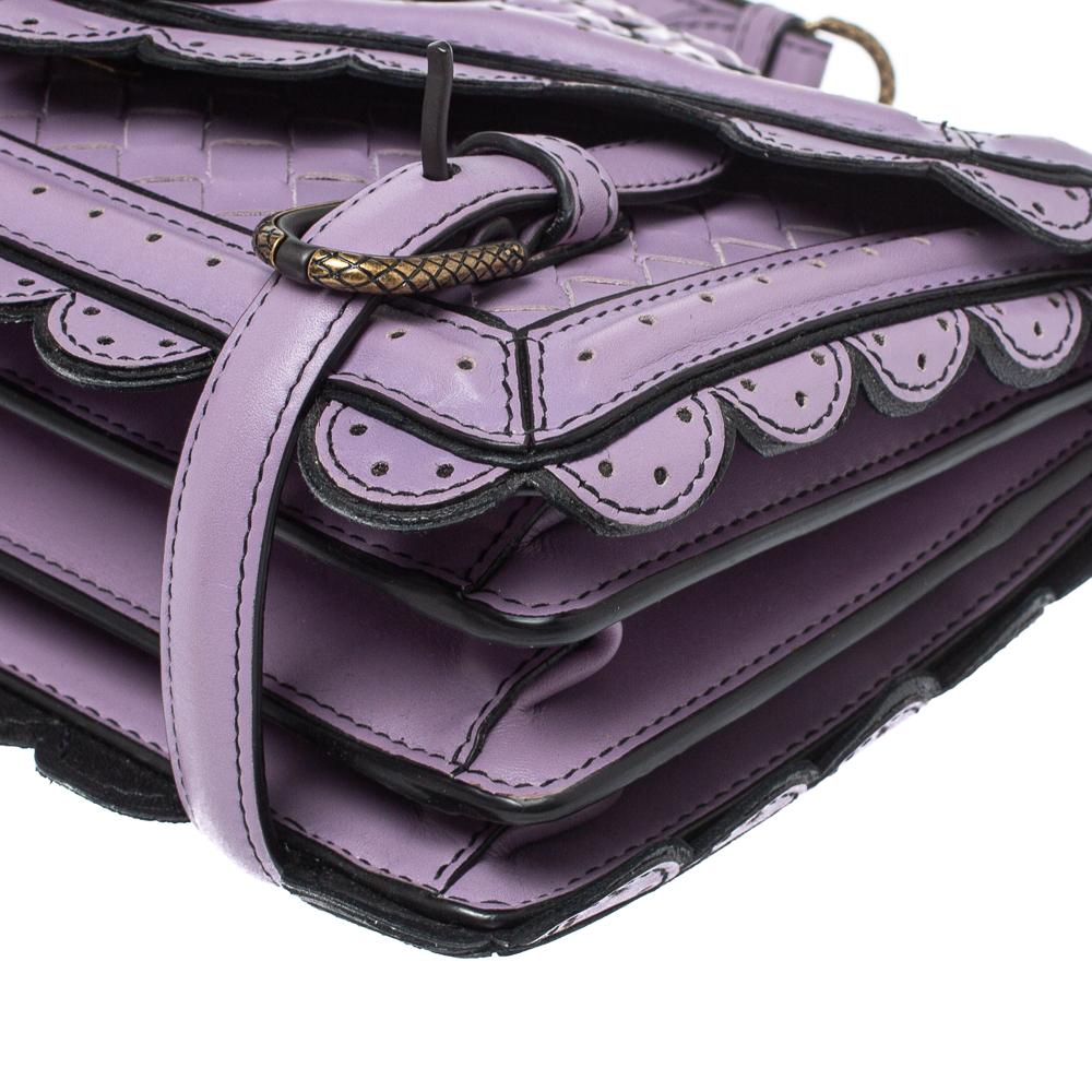 Bottega Veneta Lavender Intreccaito Leather Wingtip City Knot Shoulder Bag In Good Condition In Dubai, Al Qouz 2