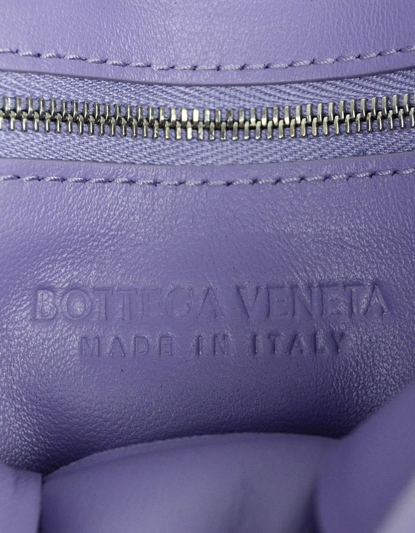 Bottega Veneta Lavender Maxi Intrecciato Leather Padded Cassette Crossbody Bag In Excellent Condition In New York, NY