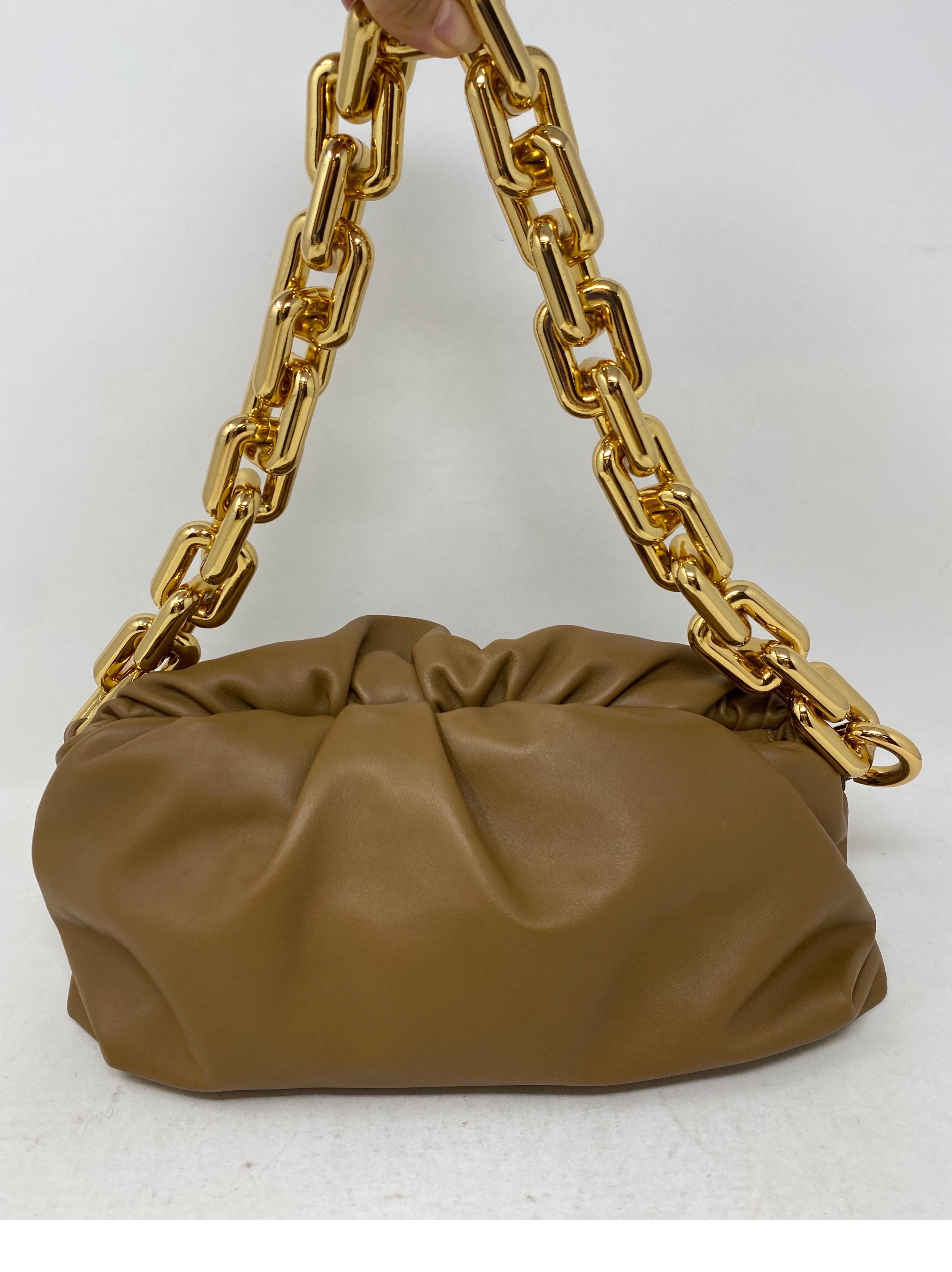 Bottega Veneta Leather Clutch Bag  3