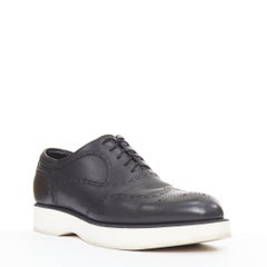 Bottega Veneta scarpe brogue in pelle bianca con suola perforata EU43