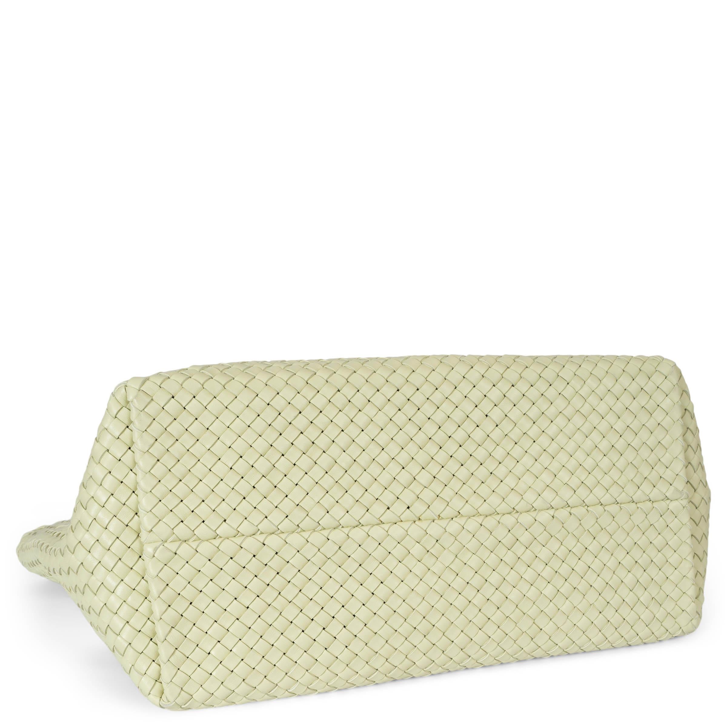 BOTTEGA VENETA Borsa in pelle Intrecciato giallo limone lavato LARGE CABAT In condizioni buone in vendita a Zürich, CH