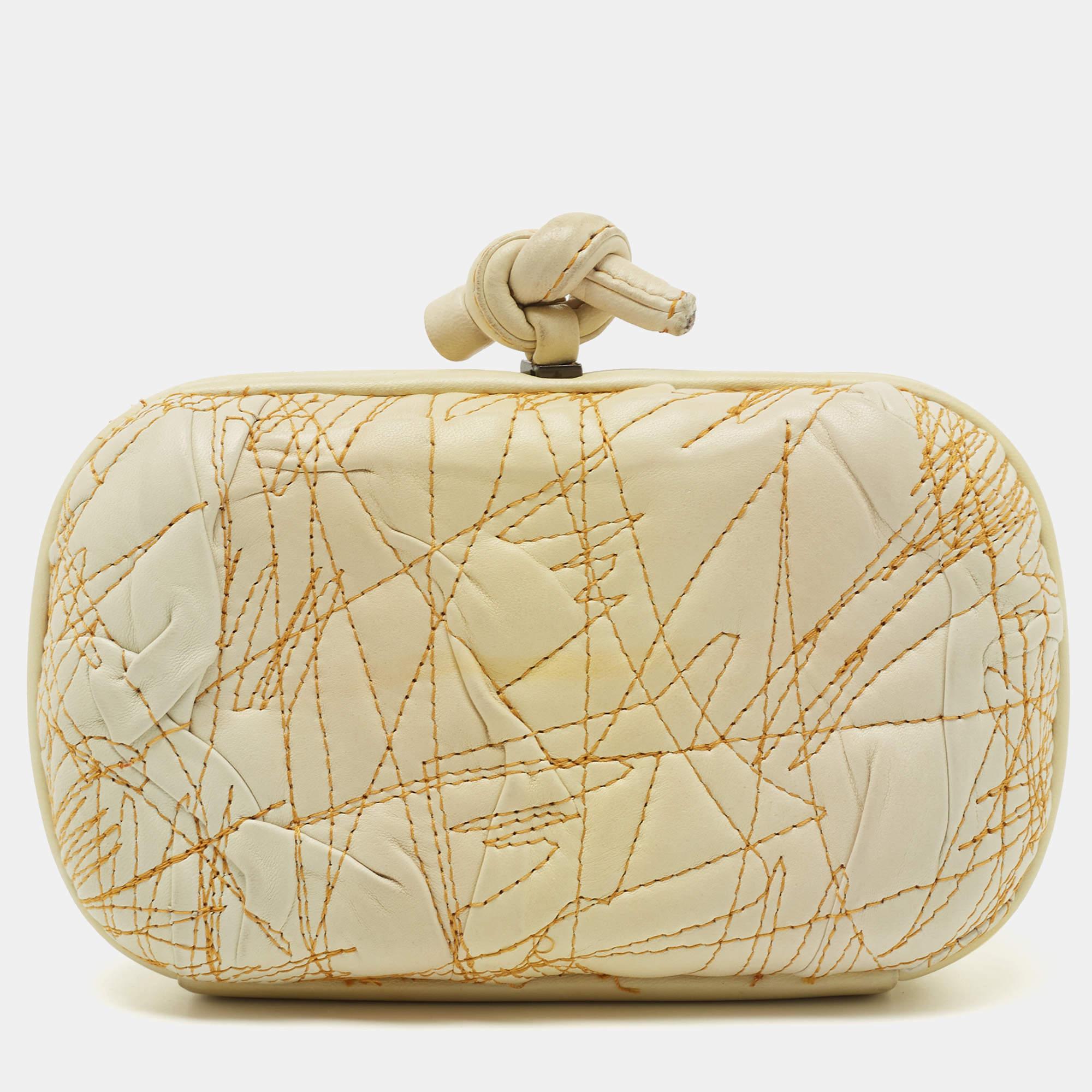 This clutch is just the right accessory to compliment your chic ensemble. It comes crafted in quality material featuring a well-sized interior that can comfortably hold all your little essentials.

Includes: Original Dustbag