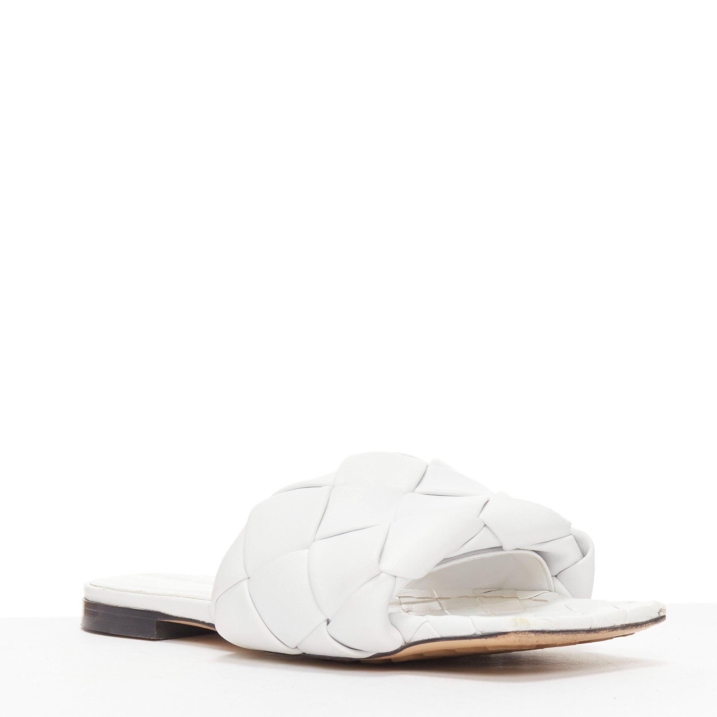 Gray BOTTEGA VENETA Lido white intrecciato woven leather square toe slippers EU37