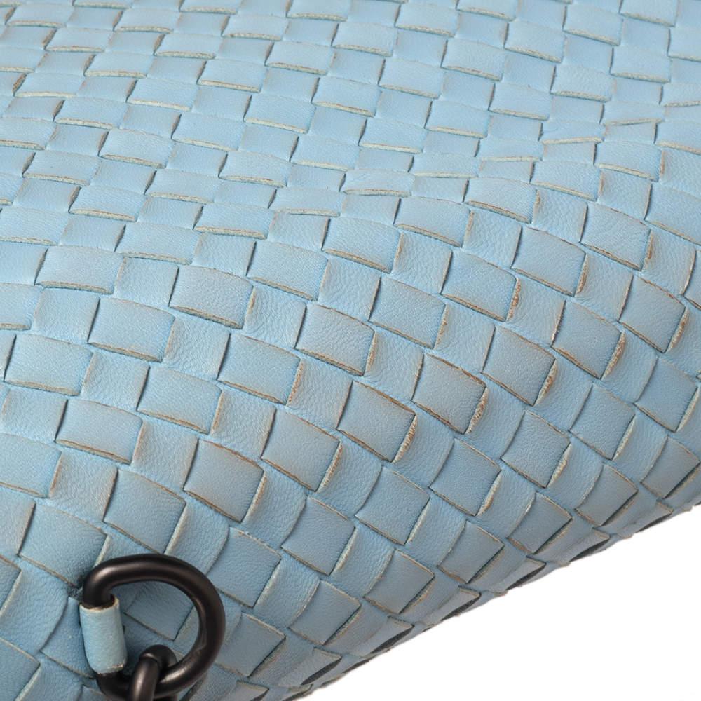 Bottega Veneta Light Blue Intrecciato Leather Medium Olimpia Shoulder Bag For Sale 6