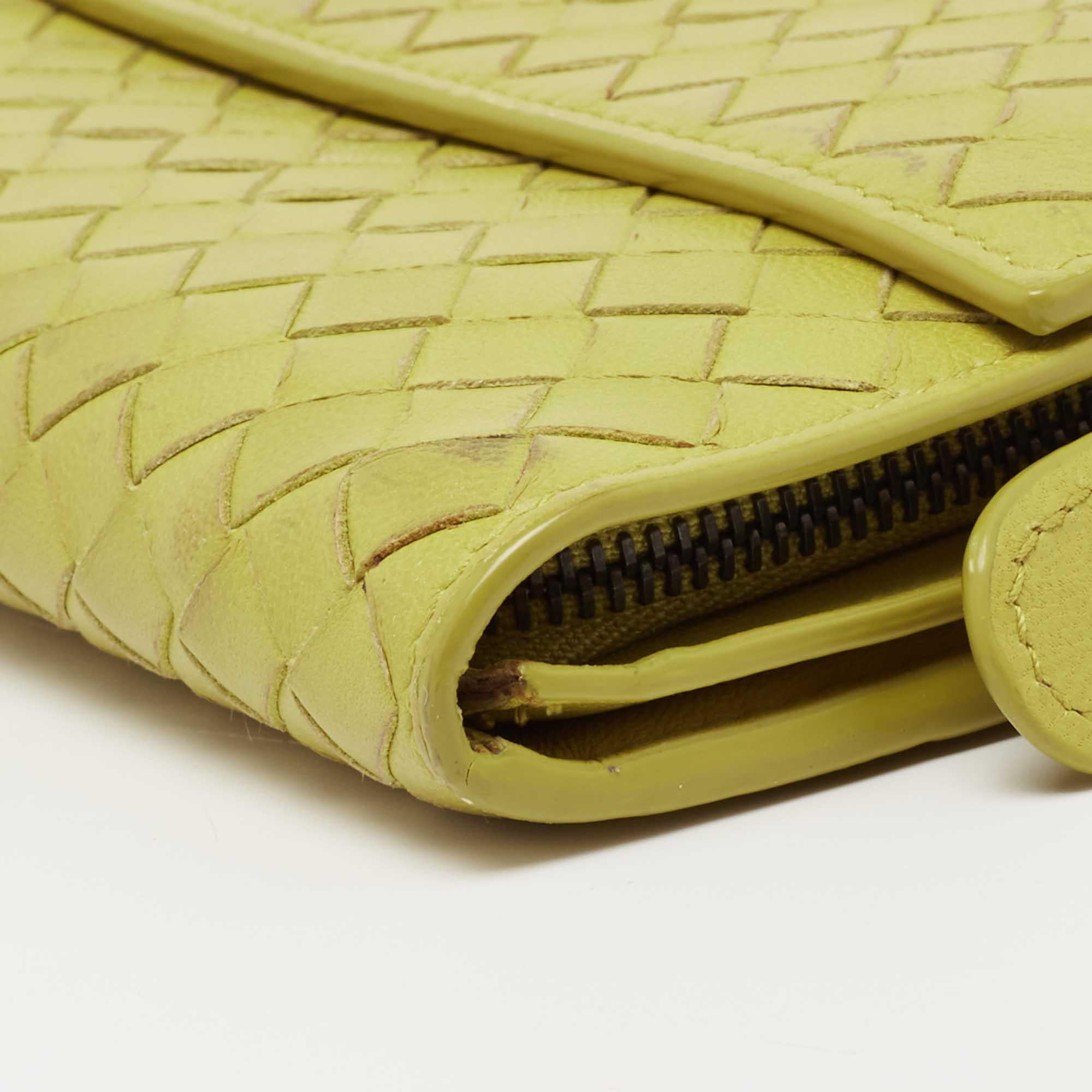 Women's Bottega Veneta Lime Green Intrecciato Leather Flap Continental Wallet