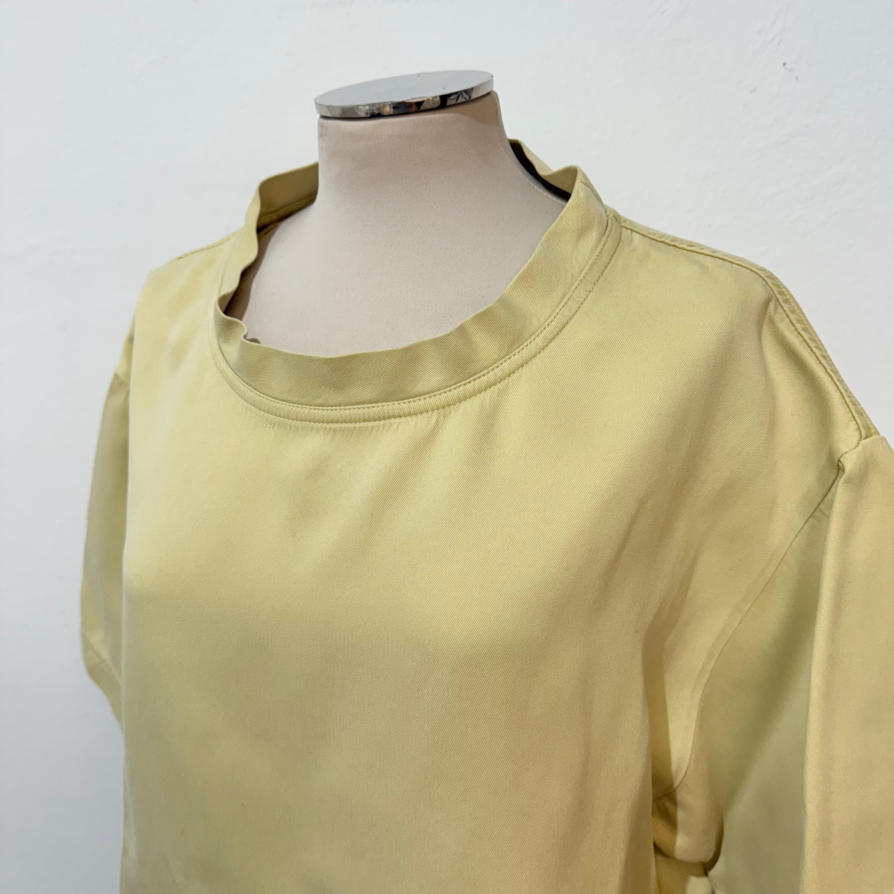 Magnifique blouse Bottega Veneta
100% soie
Couleur citron vert
Manches courtes
Epaule cm 54 (21.25 inches)
Largeur ou largeur cm 65 (25.5 pouces)
Livraison rapide dans le monde entier incluse dans le prix !
