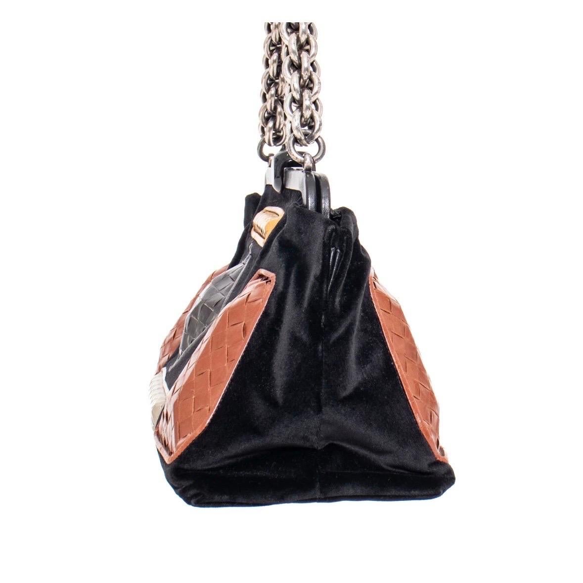 Black Bottega Veneta Limited Edition Chain Handle Bag For Sale