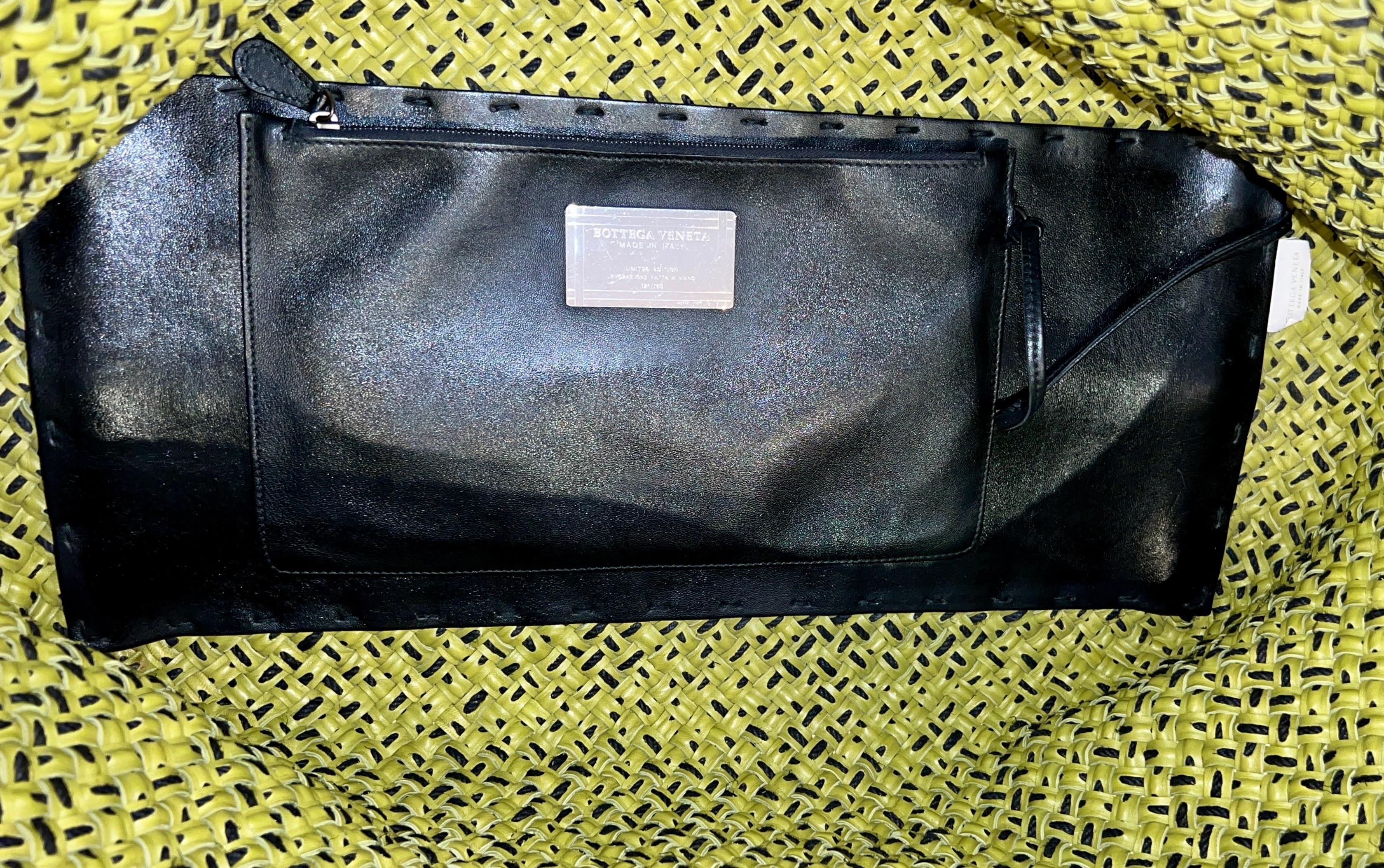 Bottega Veneta Edizione Limitata Grande Cabat Tessuto Tote Tracolla Borsa Shopper in vendita 8