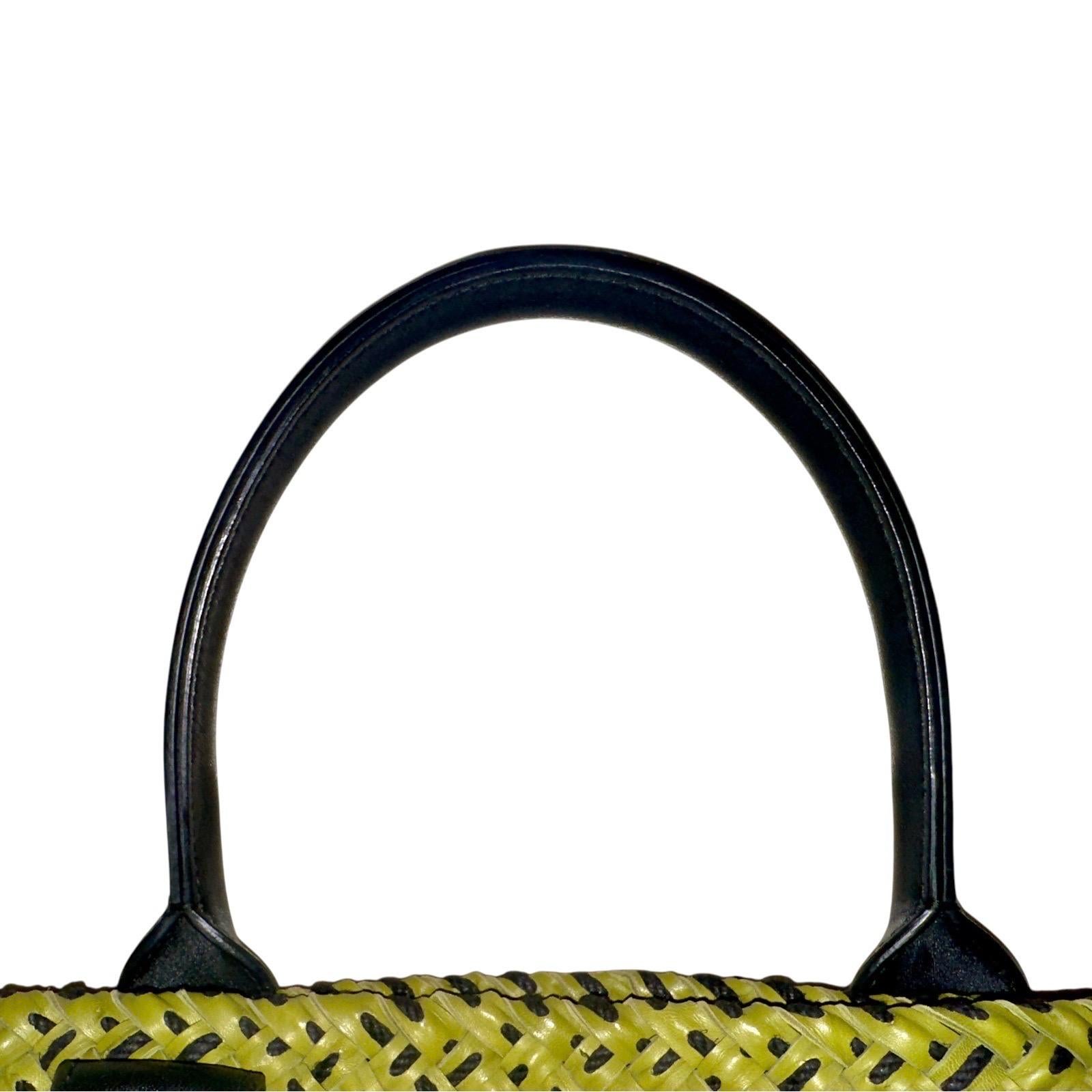 Bottega Veneta Edizione Limitata Grande Cabat Tessuto Tote Tracolla Borsa Shopper in vendita 2
