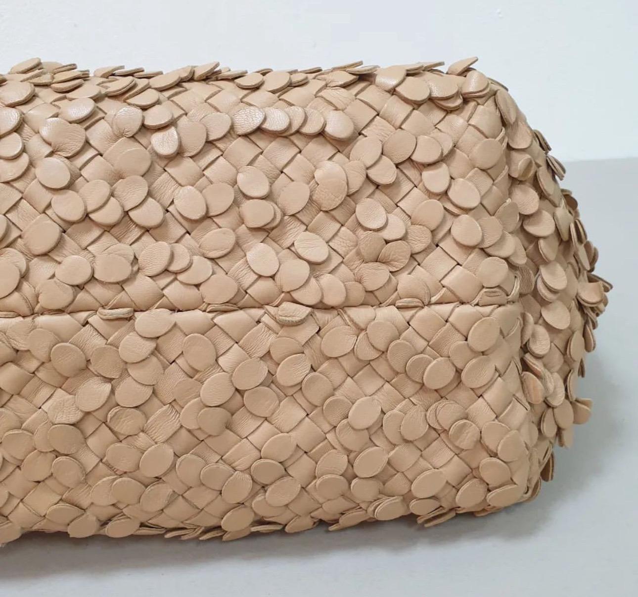 Women's Bottega Veneta Limited Tan Poussin Paillettes Cabat Tote For Sale