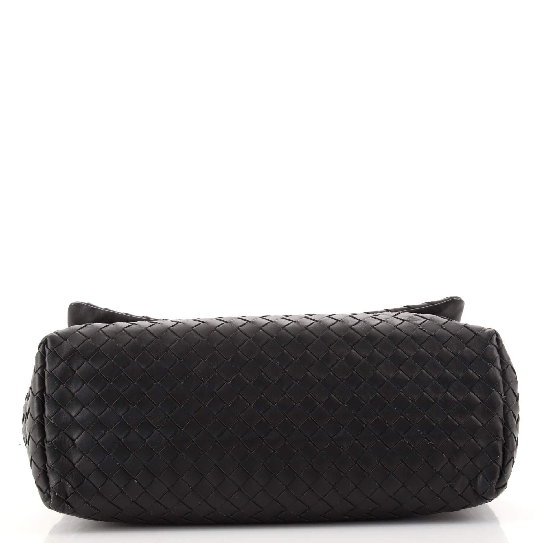 Bottega Veneta Loop Flap Messenger Bag Intrecciato Nappa Medium In Good Condition In NY, NY