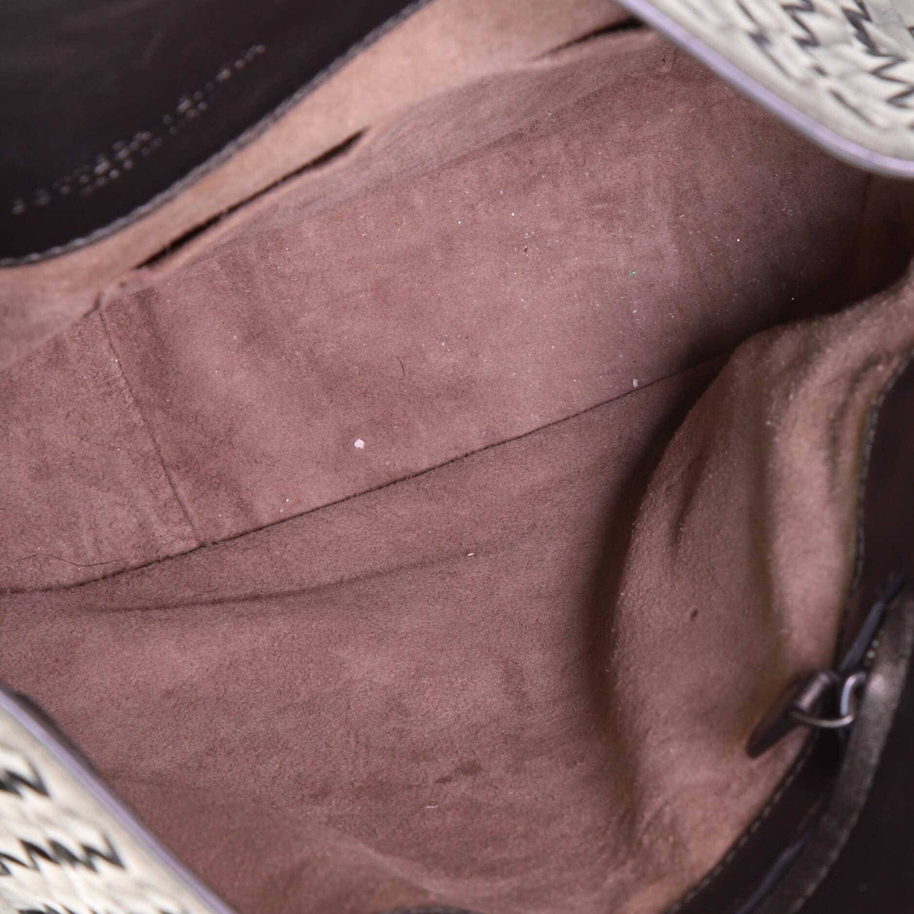 Women's or Men's Bottega Veneta Loop Shoulder Bag Intrecciato Nappa Medium