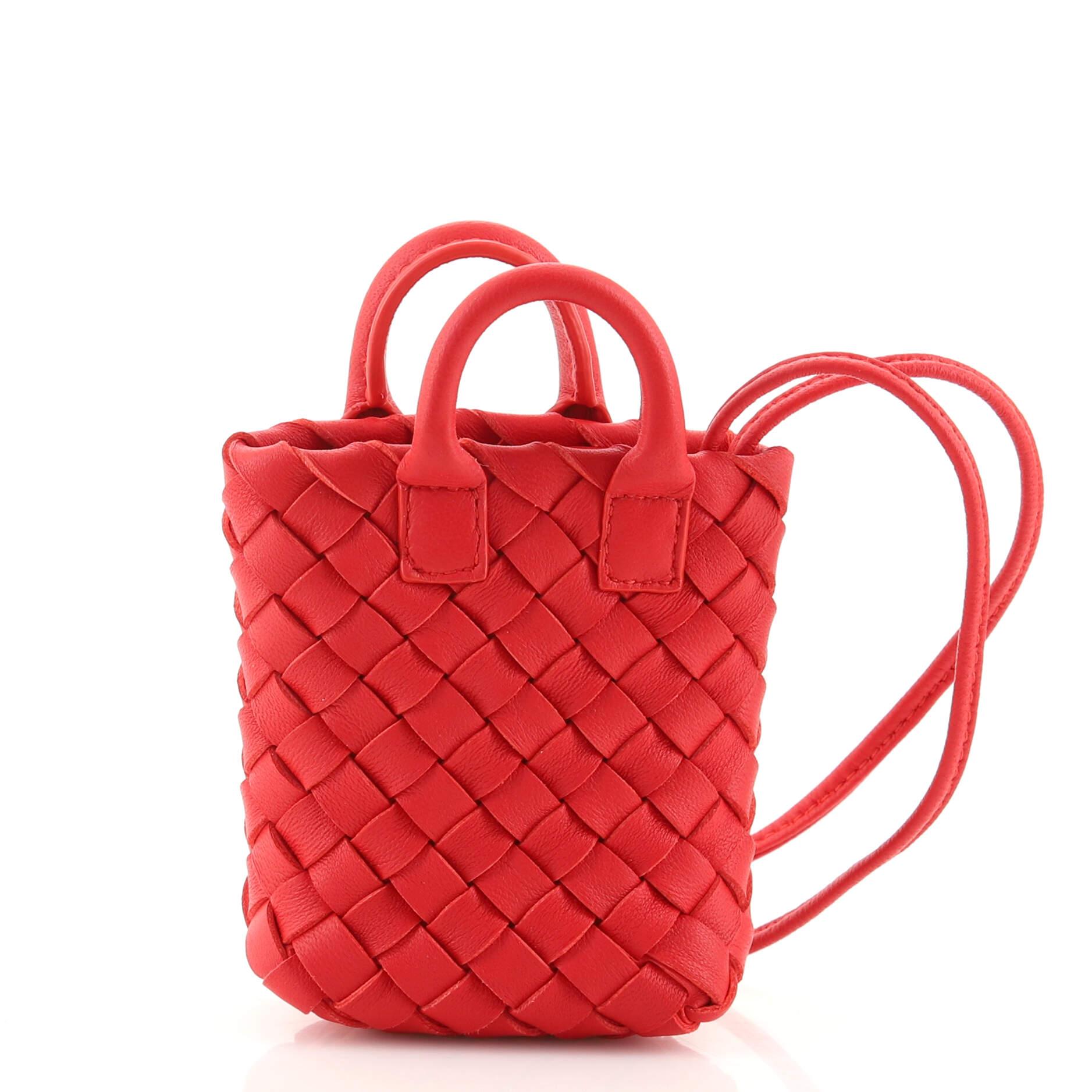 Women's or Men's Bottega Veneta Maxi Cabat Bag Charm Intrecciato Nappa