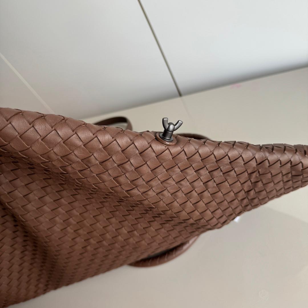 Bottega Veneta Maxi Convertible Tote Bag Chocolate Brown Leather 50cm 6