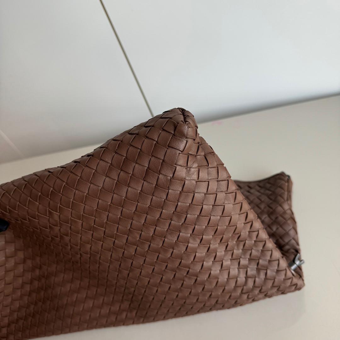 Bottega Veneta Maxi Convertible Tote Bag Chocolate Brown Leather 50cm 4