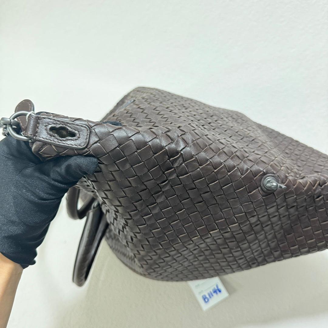 Black Bottega Veneta Maxi Convertible Tote Bag Dark Brown Leather Two-way Carry 50cm