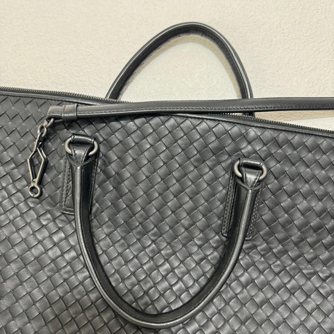 Bottega Veneta Maxi Convertible Tote Bag Hobo Black Leather Two-way Carry 50cm 8