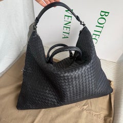 Bottega Veneta Maxi Convertible Tote Bag Hobo Black Leather Two-way Carry 50cm