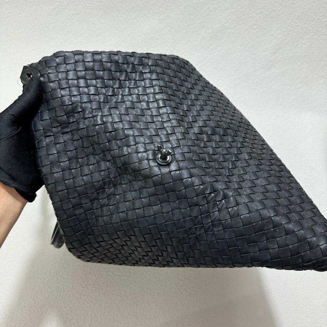 Women's Bottega Veneta Maxi Convertible Tote Bag Hobo Black Leather Two-way Carry 50cm