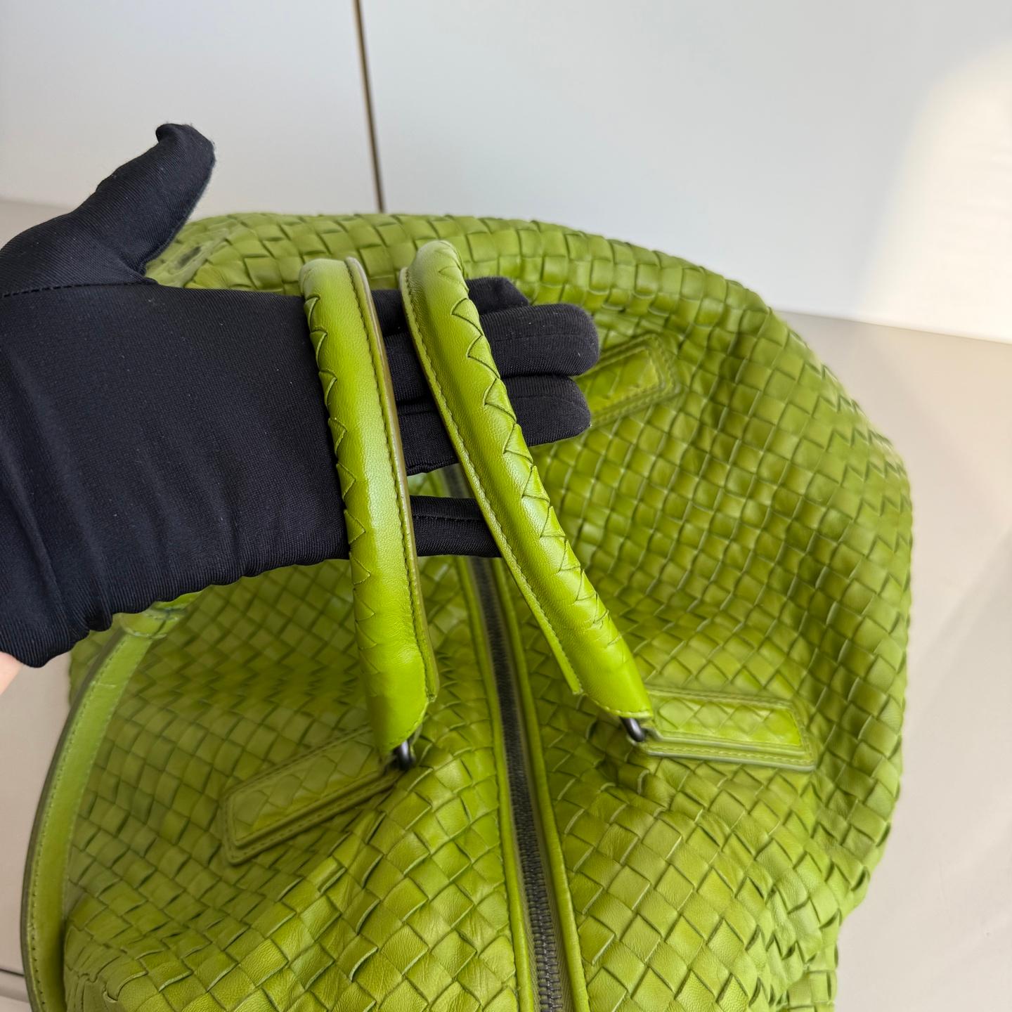 Women's Bottega Veneta Maxi Convertible Tote Bag Hobo Green Leather Two-way Carry 52cm