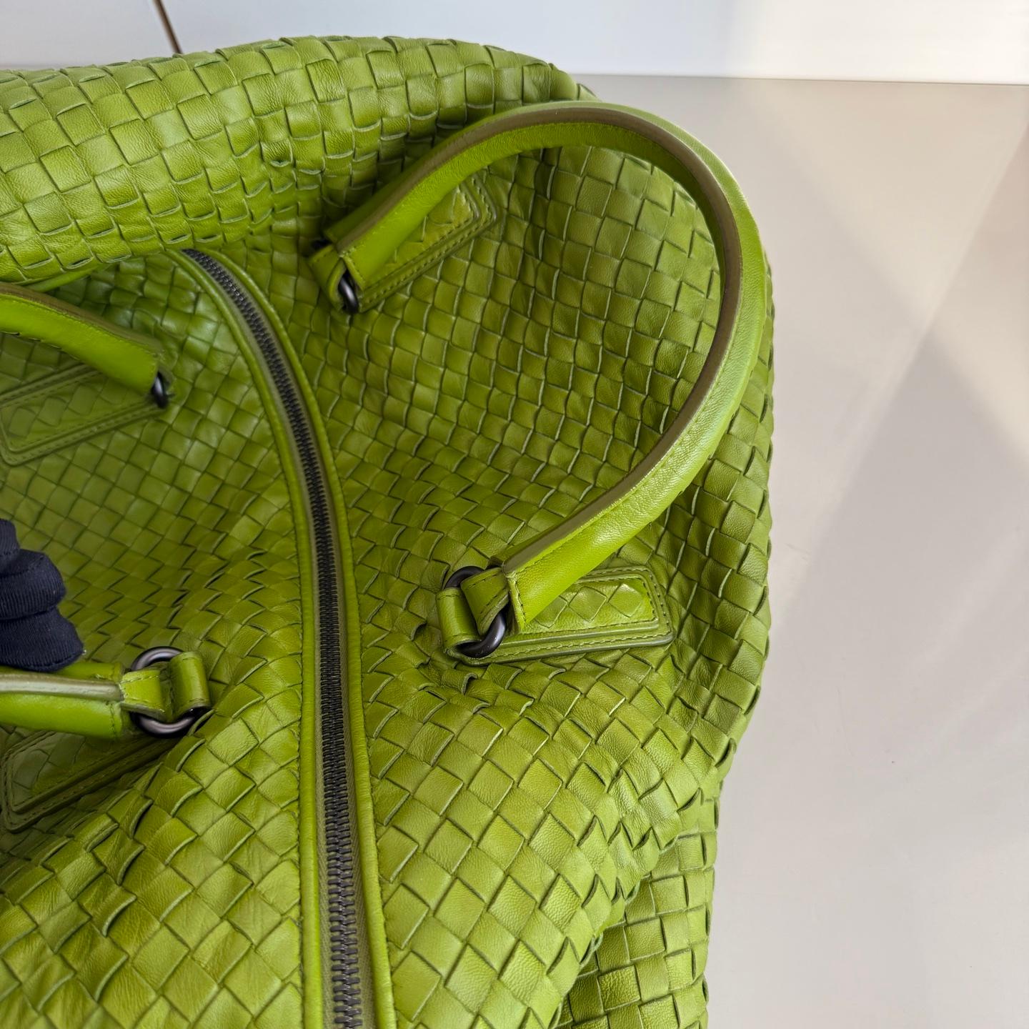 Bottega Veneta Maxi Convertible Tote Bag Hobo Green Leather Two-way Carry 52cm 2