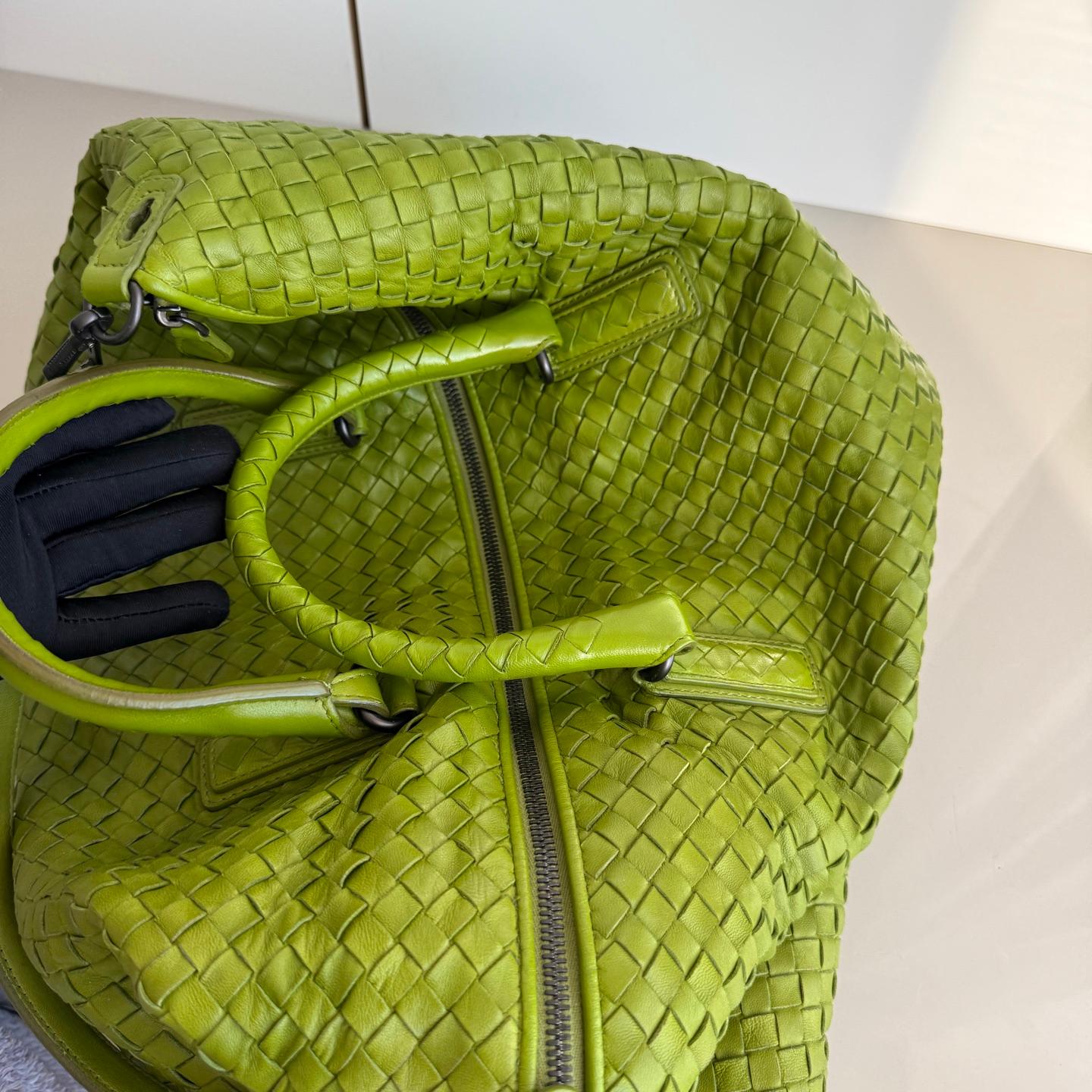Bottega Veneta Maxi Convertible Tote Bag Hobo Green Leather Two-way Carry 52cm 3