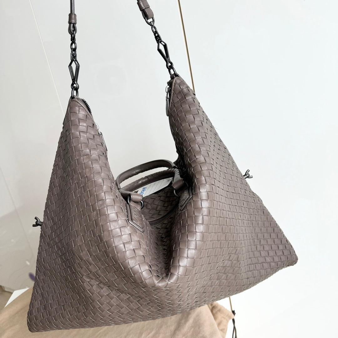 Gray Bottega Veneta Maxi Convertible Tote Bag Hobo Grey Leather Two-way Carry 50cm